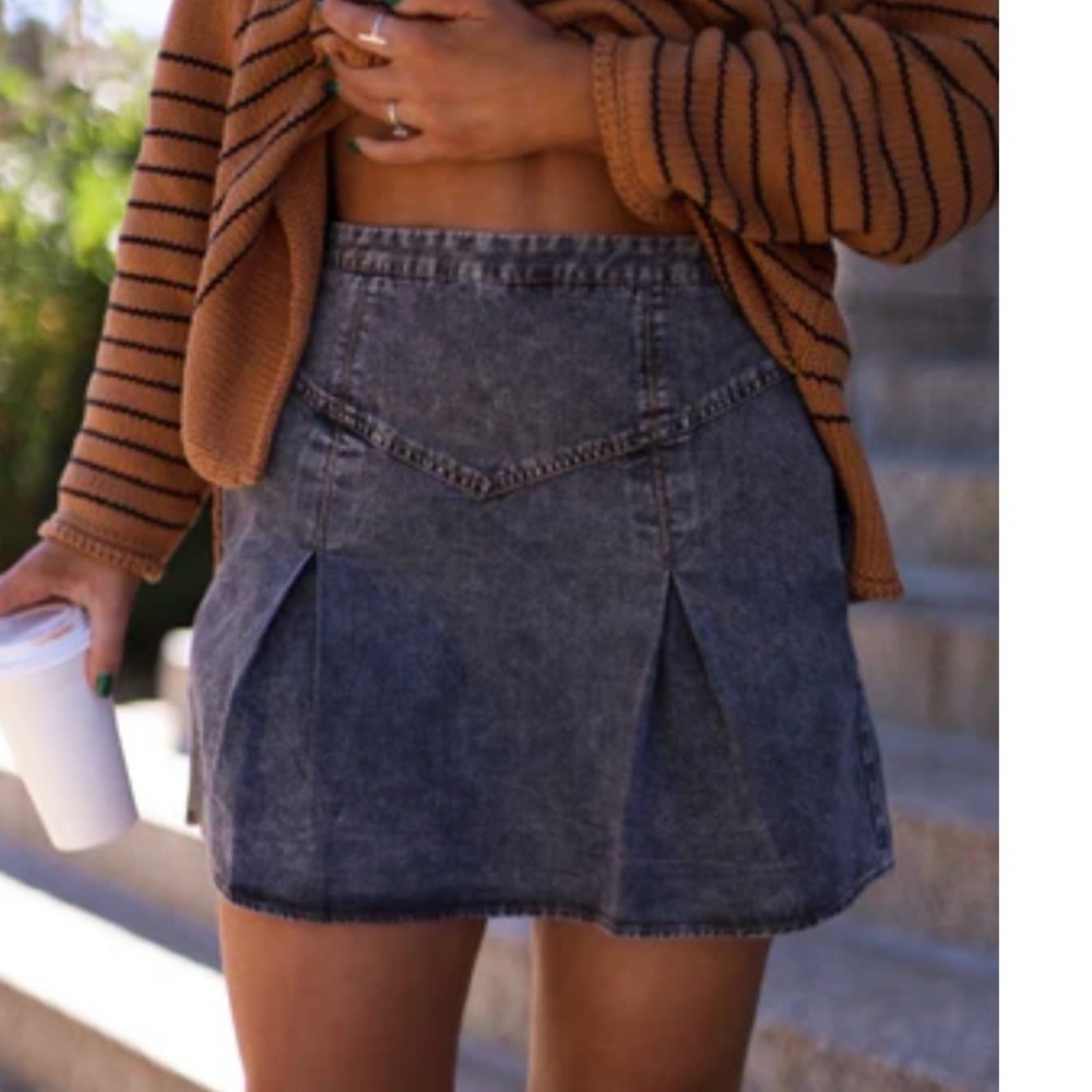 Promesa Washed Black Mini Skirt